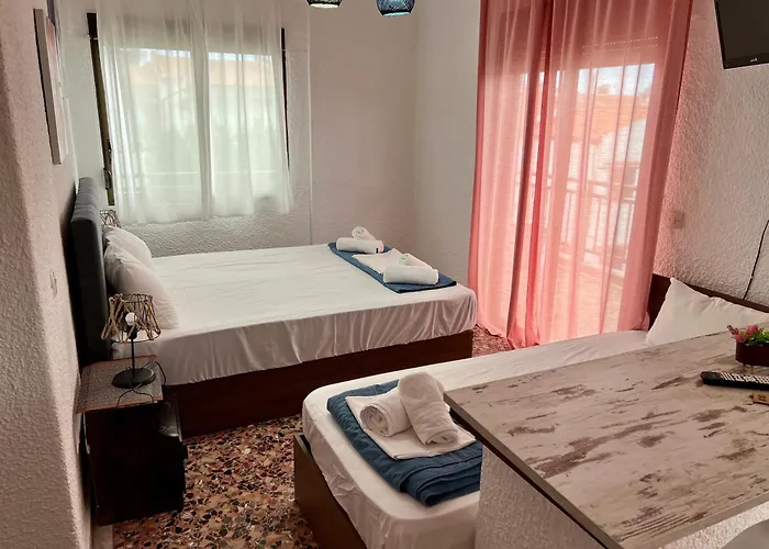 Hotel Pelekan And Athina 33